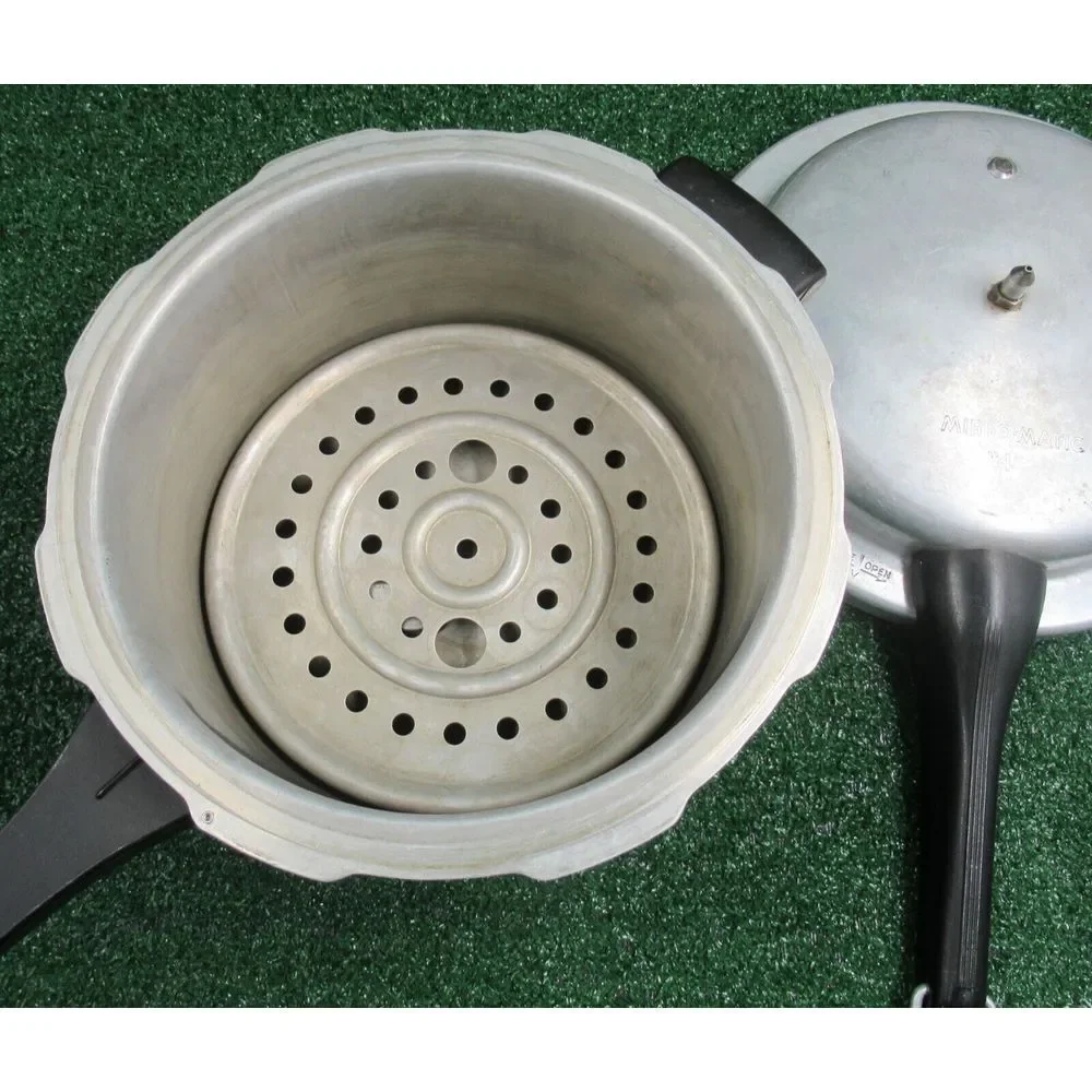 Vtg Mirror-Matic Pressure Cooker 394M 4QT Aluminum w/Jiggler & Gasket-Made USA‎